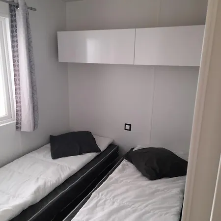 Riva Bella 171 营地 *